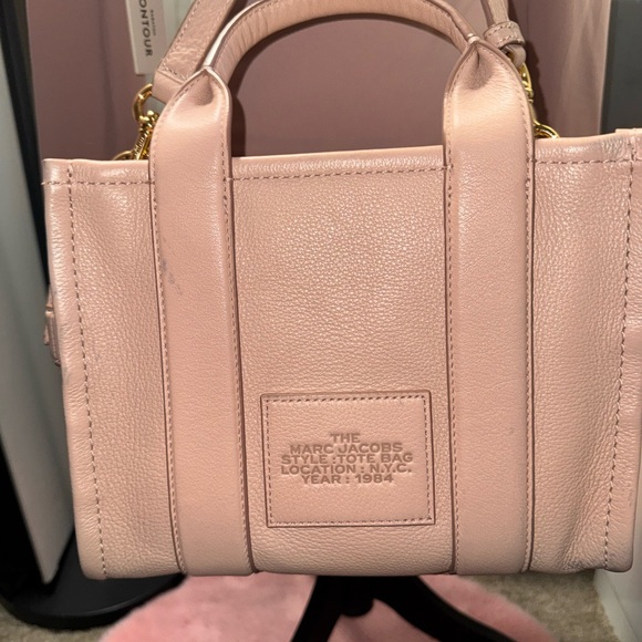 Marc Jacobs Rose Tote Bag - Picture 2 of 15